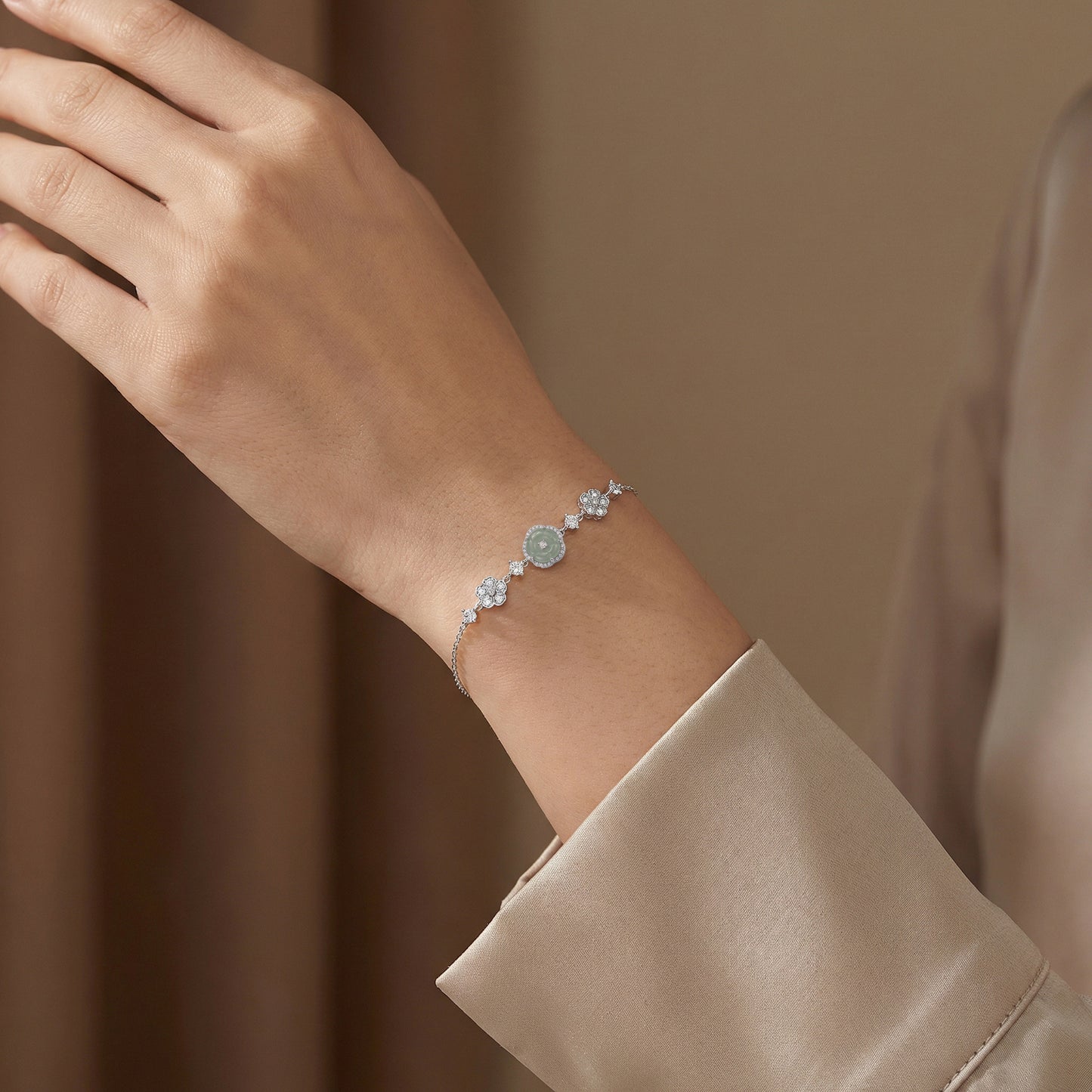 Sparkling Flower Halo Adjustable Bracelet | 925 Sterling Silver