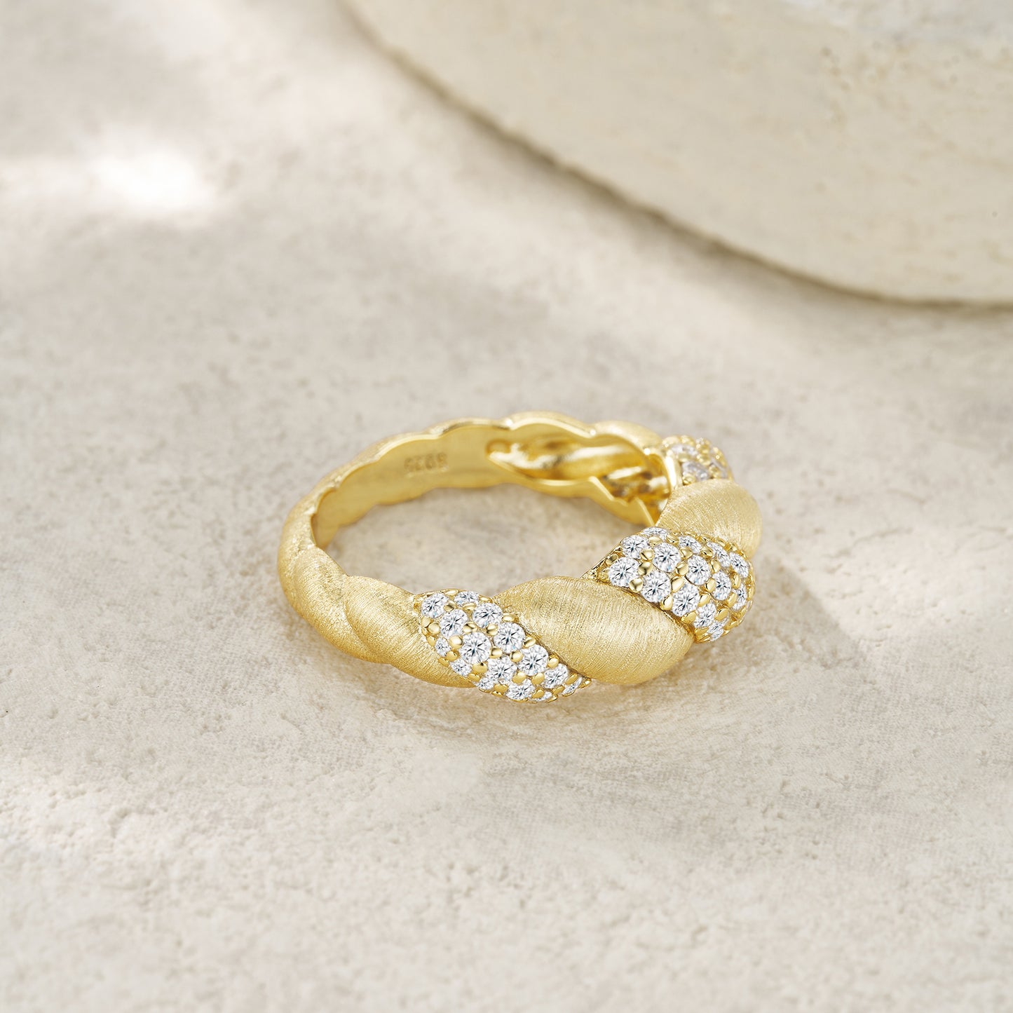 Tengman Twisted Vine Moissanite Ring | 925 Sterling Silver Gold-Plated