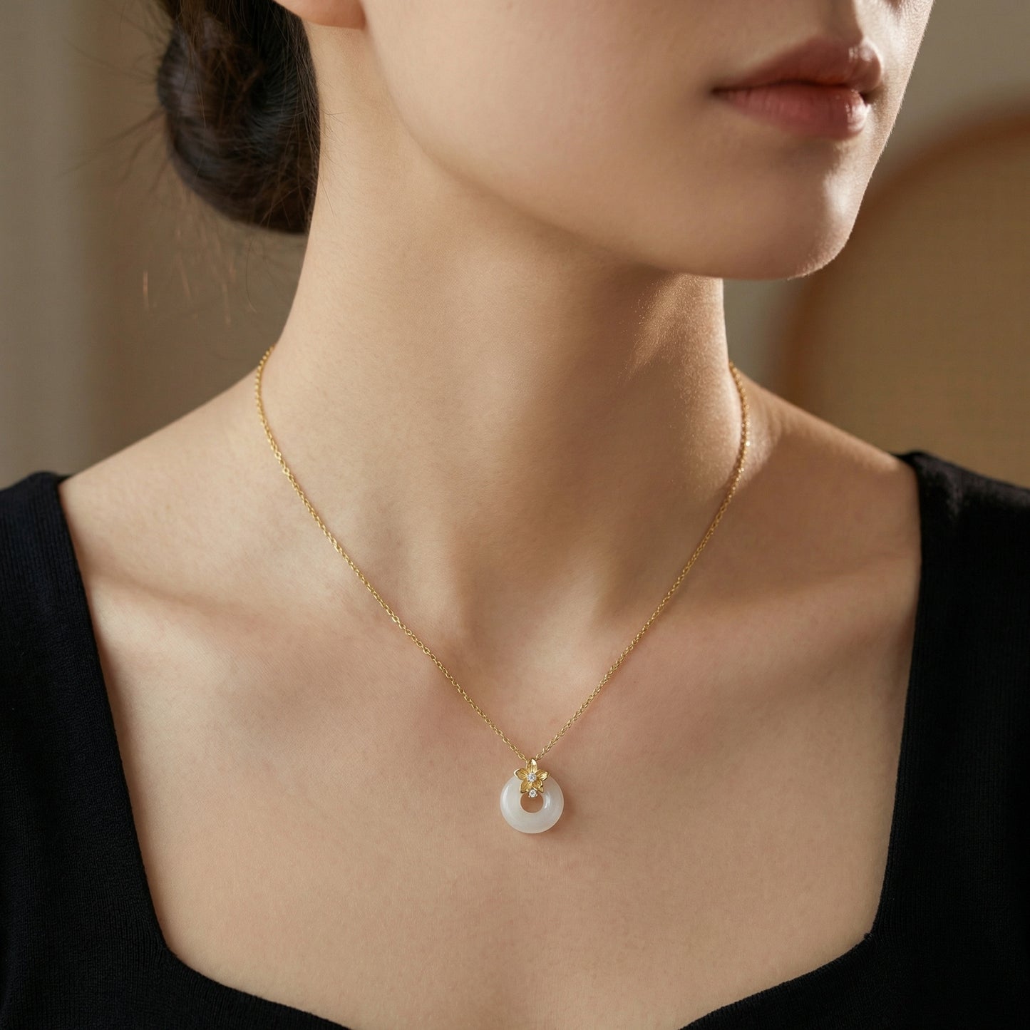 Floral Blossom Circle Pendant Necklace — White Gemstone | 925 Sterling Silver
