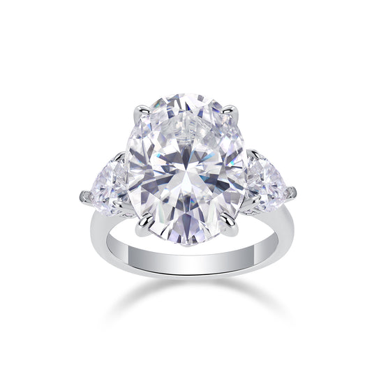 Soul Resonance Luxury Moissanite Ring