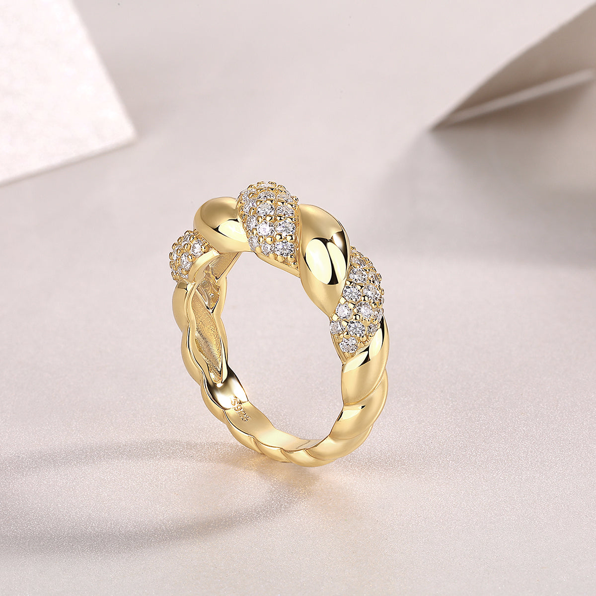 Tengman Twisted Vine Moissanite Ring | 925 Sterling Silver Gold-Plated