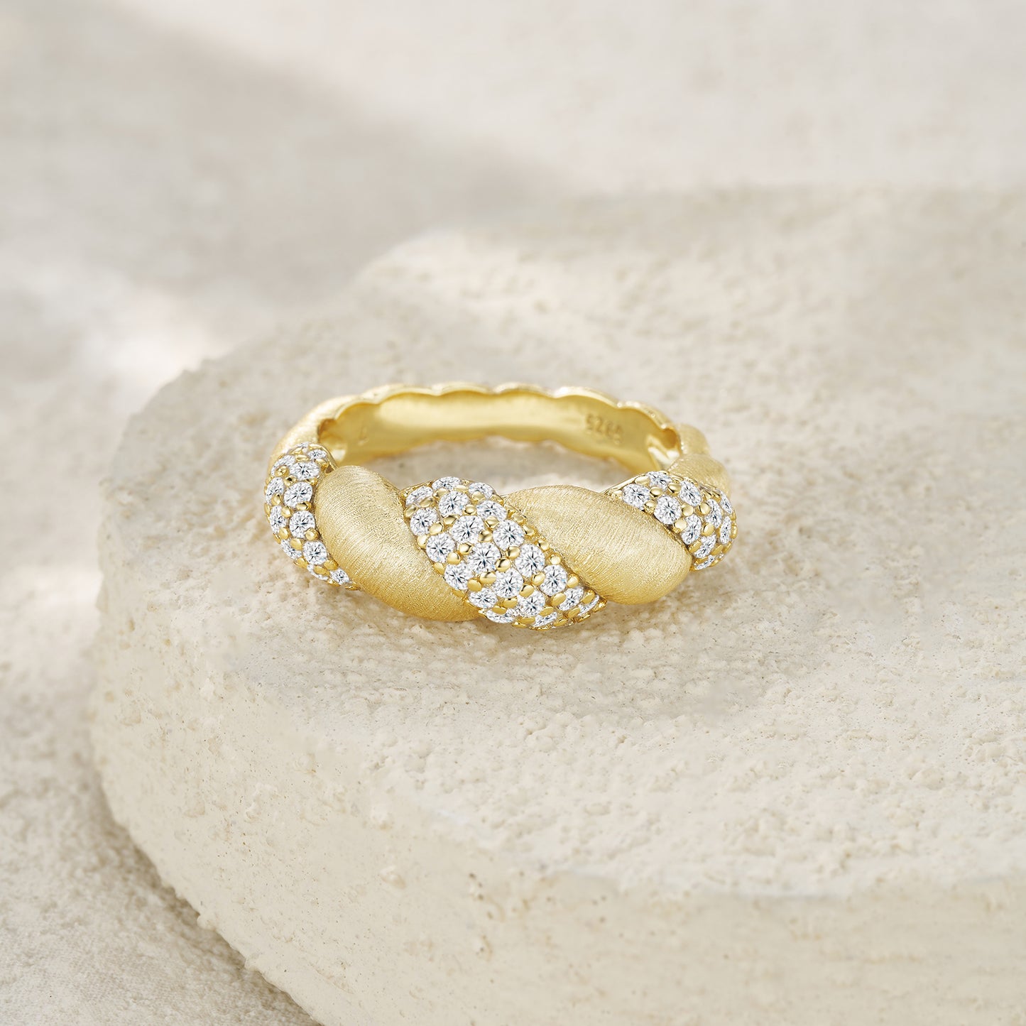 Tengman Twisted Vine Moissanite Ring | 925 Sterling Silver Gold-Plated