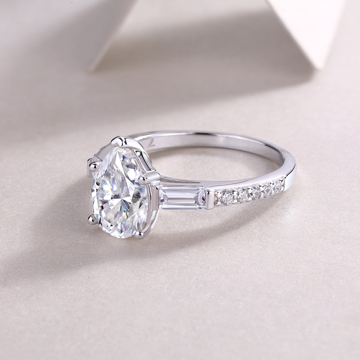 Aurora oval halo moissanite engagement ring in 925 sterling silver